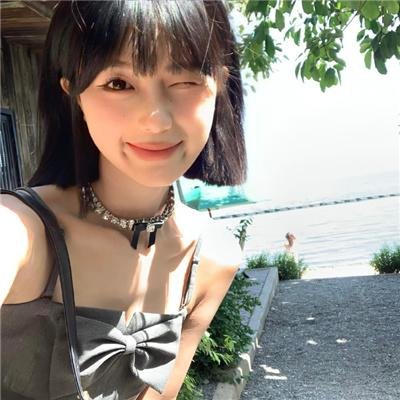非常性反应 海报